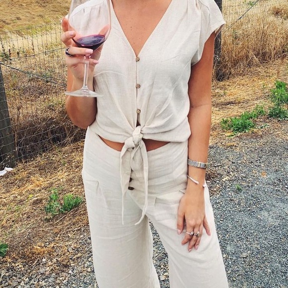 2 piece set top size - Picture 1 of 3